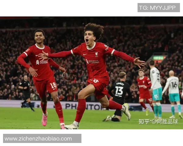 利物浦与那不勒斯的巅峰对决谁能在欧冠赛场上笑到最后